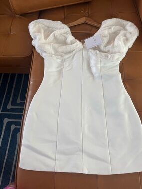 Off-Shoulder White Mini Dress with Textured Sweetheart Bodice
